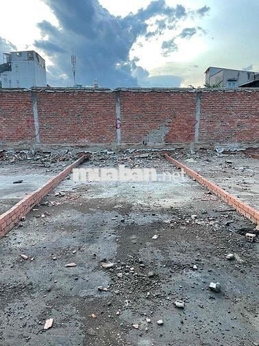 ĐẤT 57M2 - NGANG 4,2 x 13,7 SỔ VUÔNG VỨC