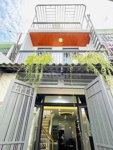 Bán nhà giá ngộp 1,9 tỷ gần KĐT Vạn Phúc - HXH cho thuê 12tr / tháng