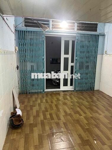 Nhà hẻm gác lửng, hẻm thông đường chính, diện tích sử dụng 60m2