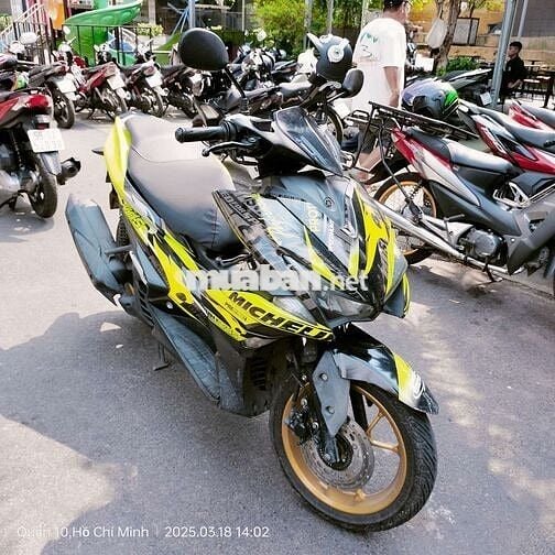 Bán xe NVX Trắng Xám 155cc có giấy tờ kcc