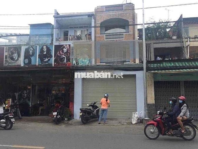 Nguyên căn Bình Thạnh nhiều phòng ( 4,5x23 )