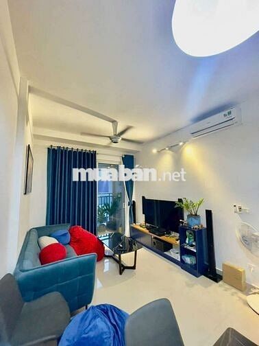 Golden mansion cần bán 2pn 2wc chỉ 5,2 tỷ đồng