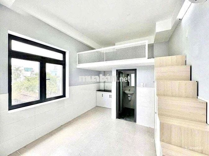 CHO THUÊ PHÒNG GÁC CỬA SỔ TRỜI MỚI XÂY XONG NGAY NHÀ GA T3, ETOWN CH