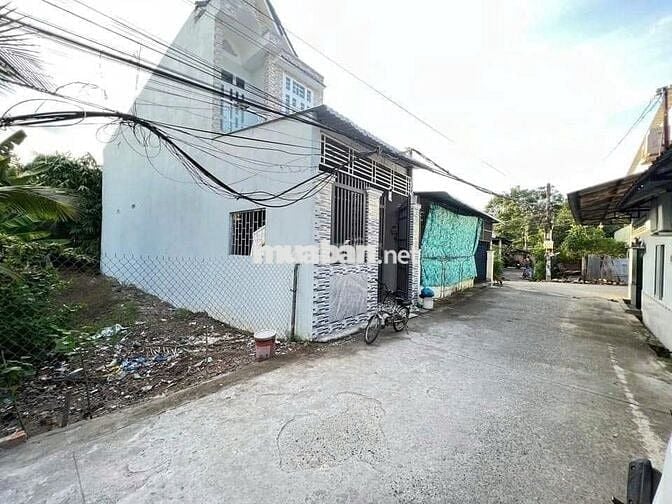 Cần ra nhanh 1 cặp đất thổ cư ngay Viettel Post giá 590 triệu/ 100m2