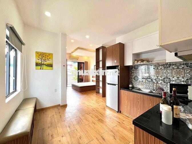 Cho Thê Căn Hộ Bancol Máy Giặt Riêng Luxury Rộng 40m2 Ngay Chợ Bàn Cờ