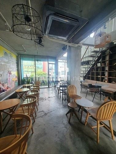 Duy nhất trên cung đường Phan Xích Long – “trái tim” ẩm thực & thương 