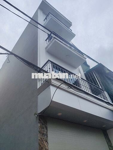 CHỈ NHỈNH 5 TỶ -NHÀ ĐẠI HƯNG-LẠC THỊ ĐẸP MỚI KÍNH KOONG