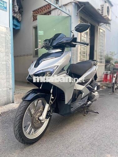 Kẹt tiền cần bán AB 2018 khoá smartkey