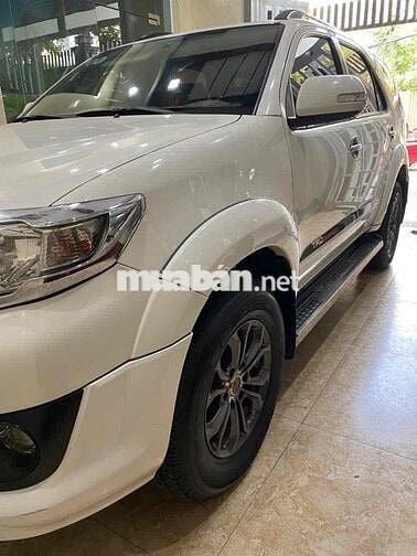 Toyota Fortuner 2015 TRD Sportivo 4x2 AT - 130000