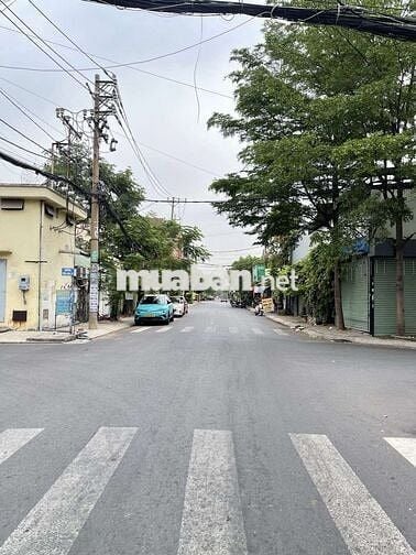 BÁN ĐẤT MẶT TIỀN Ở BÀ ĐIỂM DT 80M2 CÓ GIÁ OK.