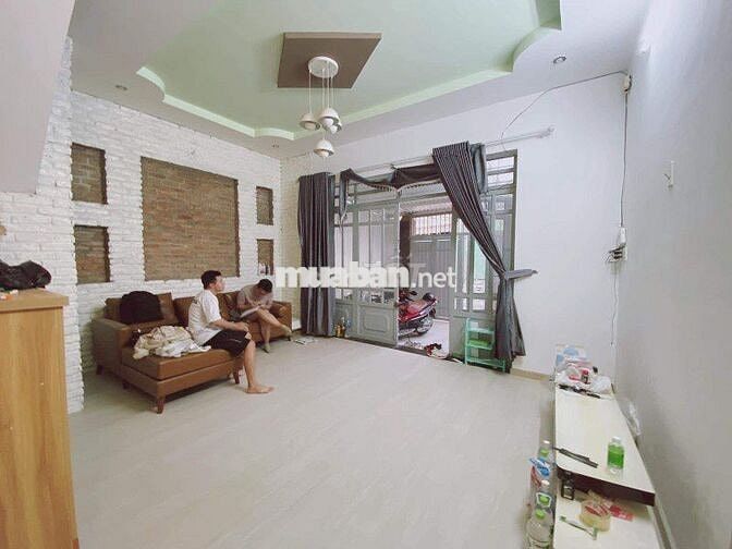 Bán Gấp nhà đường Quốc Lộ 13 -100m² (5.4m x 19m) Hẻm xe hơi -Nhỉnh 9tỷ