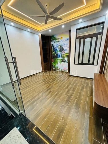 Nhà 4 tầng đường 8m gara ô tô - Chợ Vĩnh Khê - Gần Hoàng Huy An Đồng