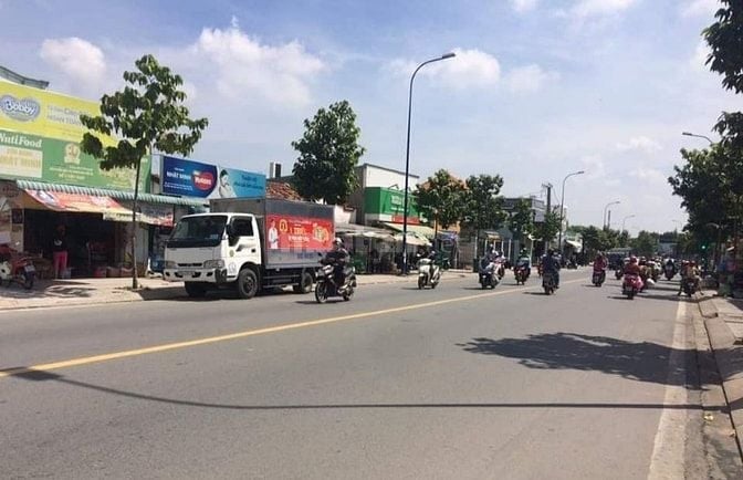 Bán đất full thổ cư đường Lê Thị Hà thị trấn Hóc Môn, 5x30m, 170tr/m2