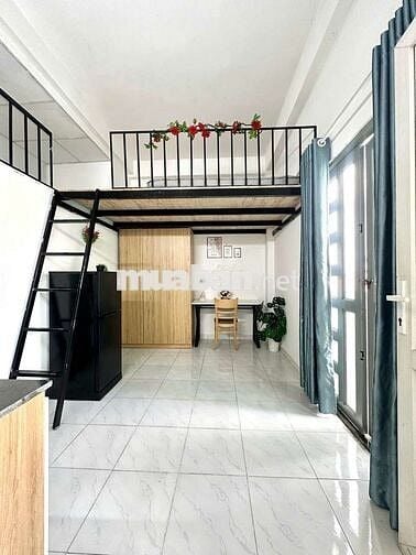 TRỐNG DUPLEX GÁC CAO KẾ BÊN EMART PHAN VĂN TRỊ