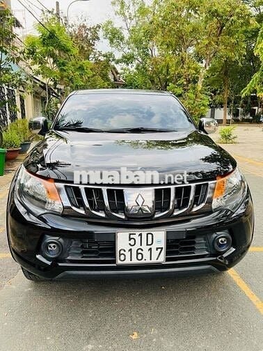 Mitsubishi Triton 2019 4x2 MT cực đẹp - 92000 km