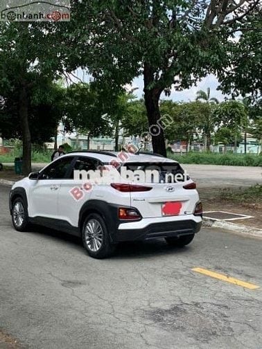 Hyundai Kona 2.0 AT 2021