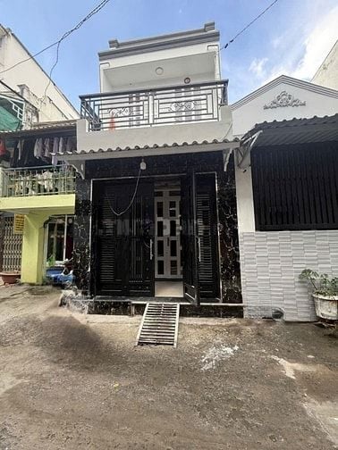 CẦN BÁN GẤP NHÀ GẦN CHỢ BÌNH ĐIỀN GIÁ 1Tỷ 750 ( SỔ HỒNG RIÊNG)