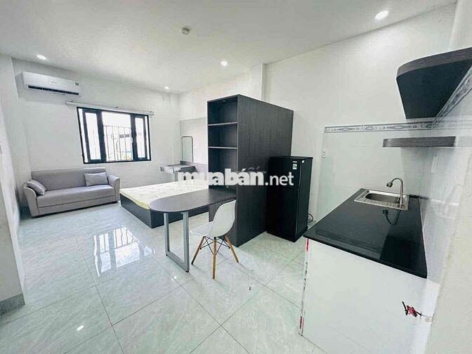 Cho Thuê Phòng Bình Thạnh gần Ngã Tư Hàng Xanh, Full Nội Thất, Cửa sổ