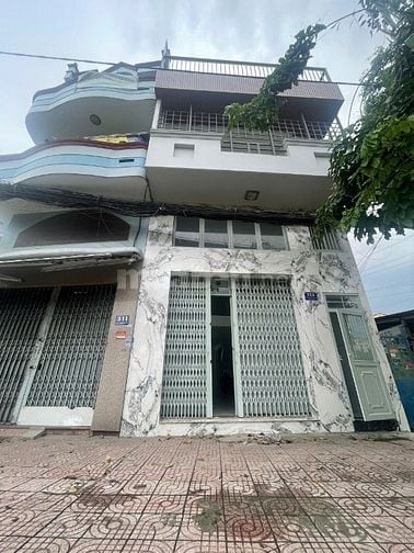 nhà bán mặt tiền đường tô ký phường TMT