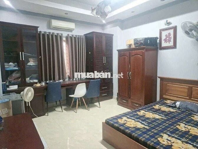 Nhà 4 tầng, 4PN, 4WC, 3.8x20, 76m2 18,3 tỷ tại Dương Bá Trạc, p1, Q8