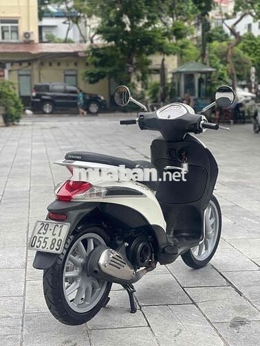 Liberty 125 ie 2012 màu trắng xe đẹp