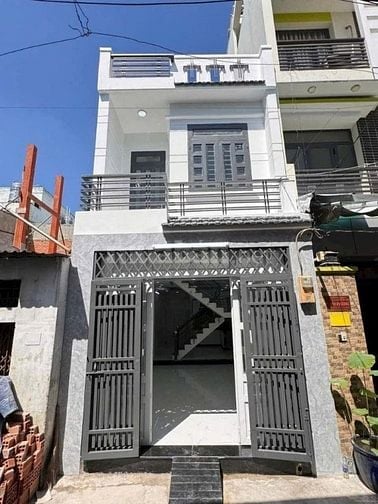 Bán gấp nhà ở Ngã Tư 4 xã, Bình Tân giá 1,87 tỷ SHR 2pn 2wc