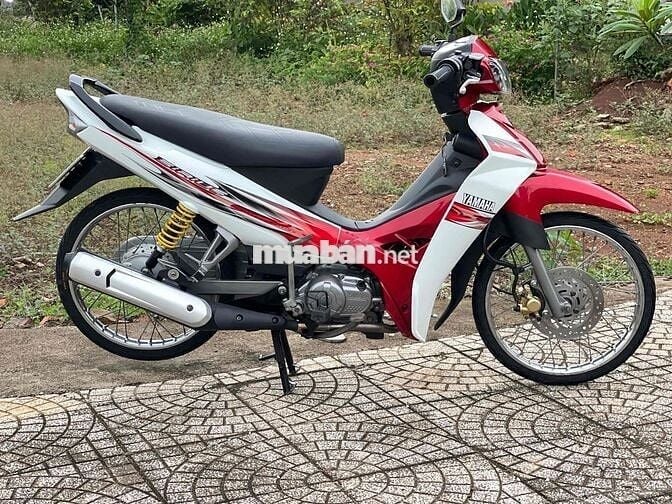 Yamaha Sirius Màu trắng đỏ