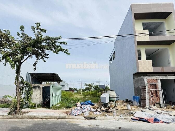 Bán Nam Hoà Xuân 110m2 giá chỉ 4.75 tỷ