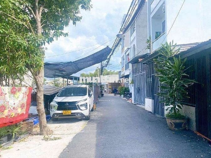 BÁN GẤP NHÀ HXH TÔ NGỌC VÂN, - DT 66M² - NHÀ C4 - NỞ HẬU - NHỈNH 4tỷ