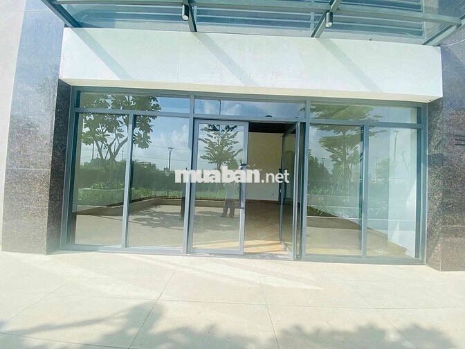 81m2 - 23 triệu/tháng - Cho thuê shophouse kế sảnh Q7 Riverside