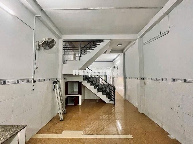 BÁN GẤP NHÀ 3 TẦNG, 62M² MỚI TINH ĐƯỜNG BÌNH TRỊ ĐÔNG - 6.3 TỶ!