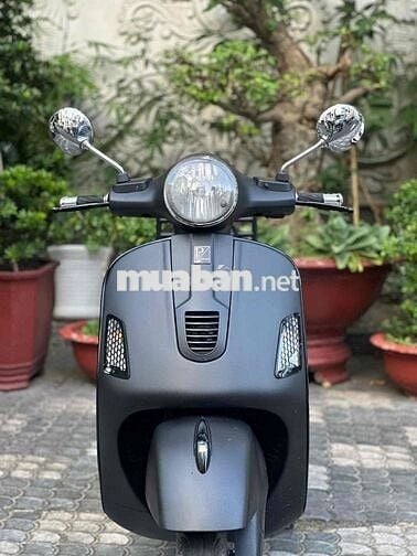 Vespa GTS 125 3 van ie đời 2013 bstp chính chủ