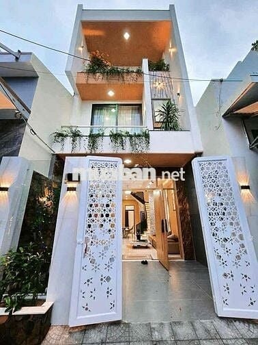 BÁN NHÀ 3 TẦNG MẶT TIỀN HÒA MINH – GẦN BIỂN NGUYỄN TẤT THÀNH – FULL NỘ