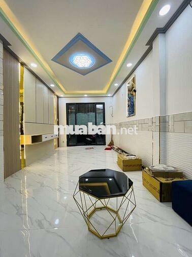Nhà Hậu Giang, 33m², 4x7m, 3 Tầng, 3 PN, Gần Mặt tiền, Giá nhỉnh 3 tỷ