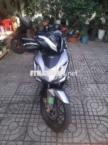 Xe mới lướt