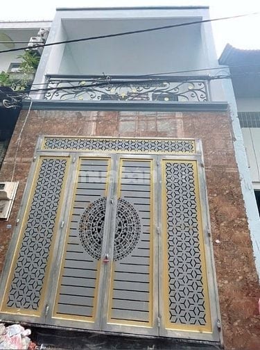 Bán nhà gấp đáo hạn Trần Hưng Đạo P6 Quận 5, 46m², hẻm 6m, giá 2,55 tỷ