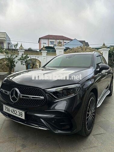 Mercedes Benz GLC 300 2023