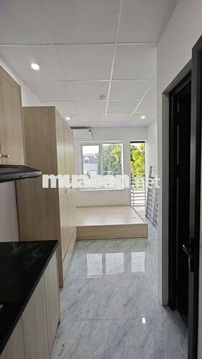 Khai trương CCMN 28-35m2 Full đồ. Ban công thoáng tại Đường Láng