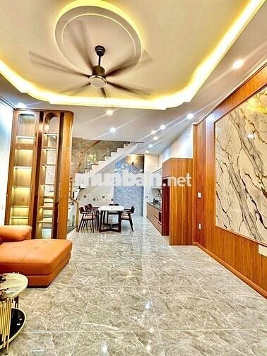 BÁN NHÀ PHƯỜNG TÂN PHONG. GẦN QUẢNG TRƯỜNG TỈNH ĐỒNG NAI
