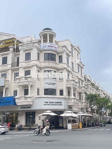 Cho thuê căn góc 2 mặt tiền đường số 3 khu Cityland Park Hill