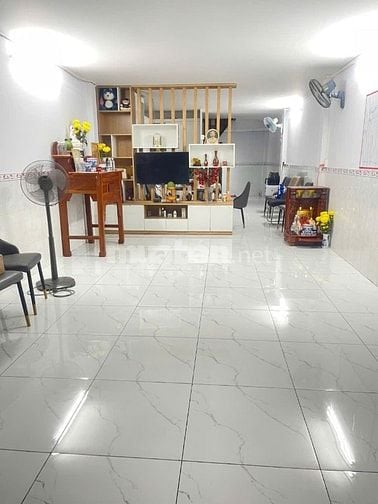 Tôi cần bán nhà 1 trệt 1 lầu khu Phạm Văn Bạch phường 15 Quận Tân Bình
