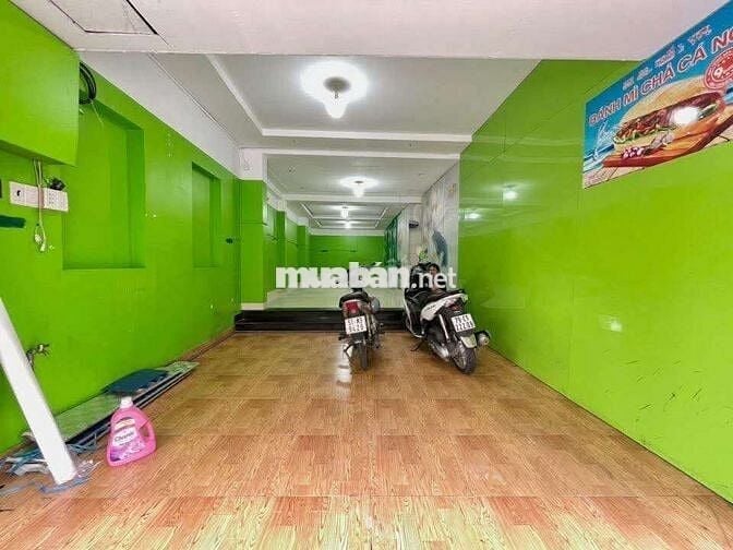 Mặt tiền Nguyễn Văn công gần chợ ,mới đẹp thích hợp Kd đa ngành nghề
