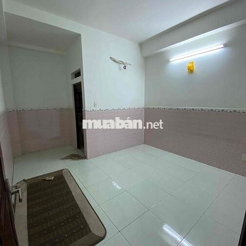 Cho thuê phòng/nguyên căn, 18-25m^2, kế GO Dĩ An, KTX Khu B