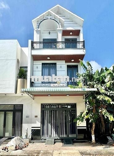 NHÀ MỚI ĐƯỜNG SỐ 7 Văn hoá Tây Đô hướng Đông Bắc giá 4 tỷ 590 tr (TL)