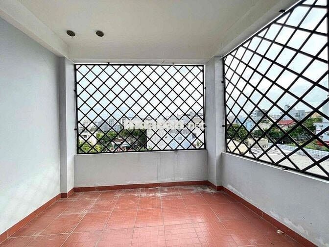cho thuê nhà 4 tầng 4pn/3wc kiệt oto châu thị vĩnh tế