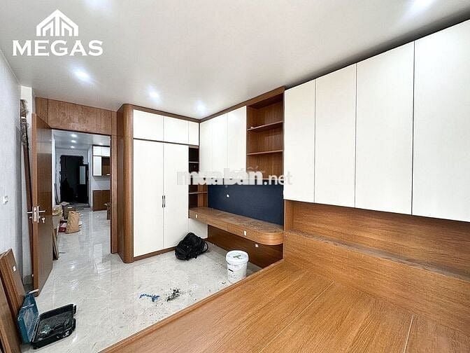 CHO THUÊ 1 NGỦ 1 KHÁCH ĐẦY ĐỦ NỘI THẤT MỚI TINH TRUNG KÍNH -VINCOM TDH