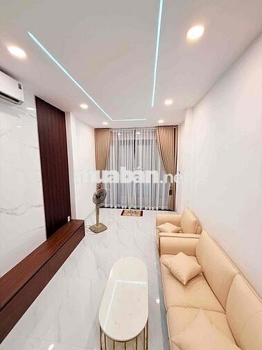 SIÊU PHẨM NHÀ ĐẸP FULL NỘI THẤT XỊN, MẶT TIỀN P2 TÂN BÌNH GẦN SÂN BAY,