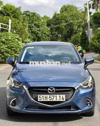 Mazda 2 2019 Premium Sedan - 78000 km