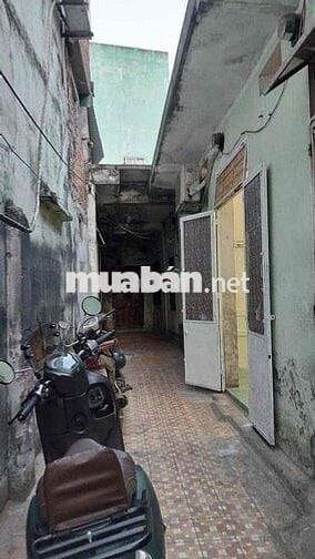 cần bán nhà có sẵn phòng trọ cho thuê