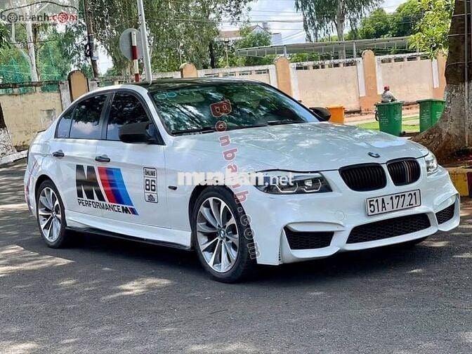 Xe BMW 3 Series 320i 2011 - 290 Triệu
